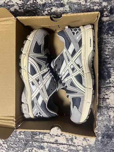 спортивные сумки мужские бишкек: Мужские кроссовки, 43, Asics, Новый, цвет - Серый — 3