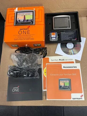 GPS za auto: Navigacija TOMTOM ONE; Ekran sa Touch Screen funkcijom; U EXSTRA na lalafo.rs — 2 GPS za auto: Navigacija TOMTOM ONE; Ekran sa Touch Screen funkcijom; U EXSTRA — 2