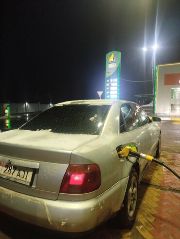 Audi: Audi A4: 1996 г., 1.8 л, Механика, Бензин, Седан — 4