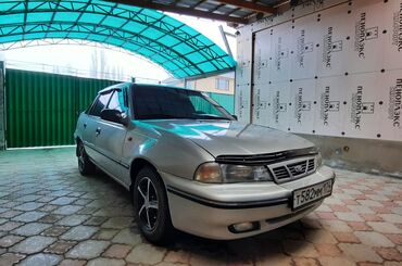 купить машину matiz: Daewoo Nexia: 2007 г., 1.5 л, Механика, Газ, Седан