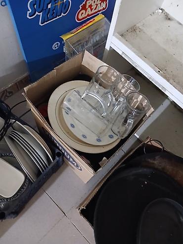 Sifarişlə restoran üçün masa və oturacaq dəstləri: Skameykalar ilə, Düz masa — 18