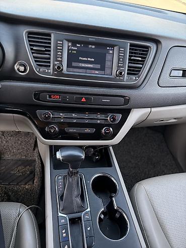 kaiyi e5: Kia Carnival: 2019 г., 2.2 л, Автомат, Дизель, Минивэн — 8
