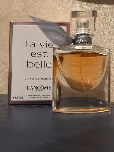 adore parfum: La vie est belle 30 ml orijinal parfum, demək olar ki istifadə