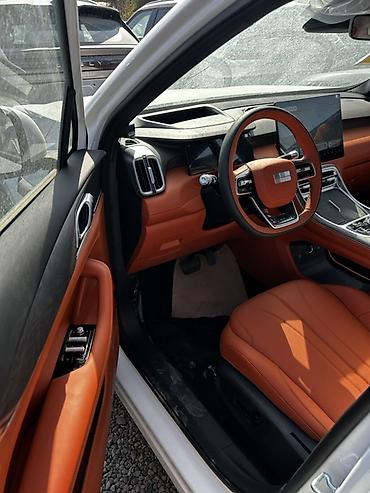 bmw ix3: Geely Galaxy M7 EM-i 2026 NEW 1.5 Turbo Hybrid 400 л.с. / ЕМ-і / — 3