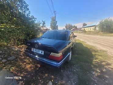 mercedesbenz 124 купе: Mercedes-Benz E-Class: 1990 г., 2 л, Седан — 4