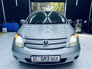 авто машина сатып алам: Toyota ist: 2003 г., 1.3 л, Автоматтык, Бензин, Хетчбек
