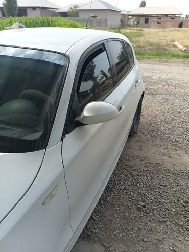 runx alex: BMW 1 series: 2011 г., 1.6 л, Автоматические, Бензин, Хэтчбэк