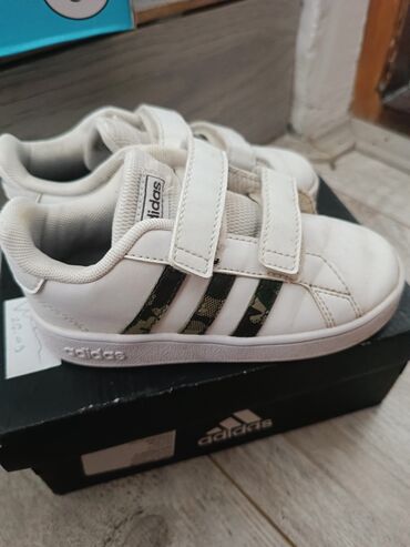 obuća subotica: Adidas, Size - 26