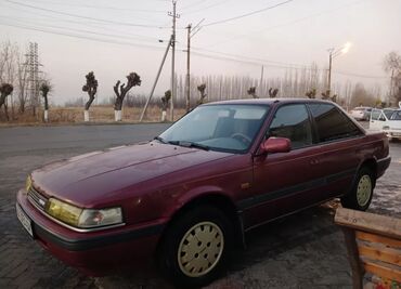 Mazda: Mazda 626: 1991 г., 2 л, Механика, Бензин, Седан