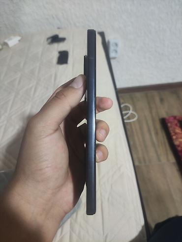 mini iphone: Poco F4, Б/у, 256 ГБ, цвет - Черный — 8
