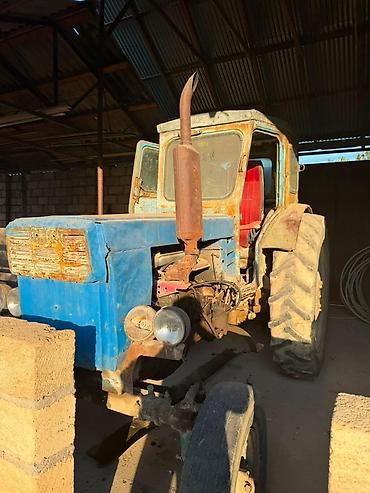 qoşqusu olan avtomobil: T40 traxtor satılır 2 dənə lapet birdə çala çıxaranla birlikdə traxdor — 6