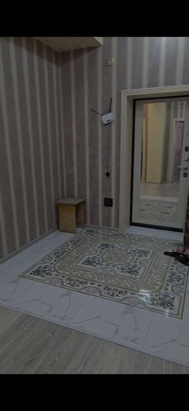 7 ci mikrorayon kirayə evlər: Ev yerləşir 5 ci mikrorayonda 3 otaqlı tam təmirli əşyalı qazı suyu