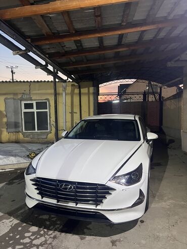 нехсия машина: Hyundai Sonata: 2020 г., 2 л, Автомат, Газ, Седан