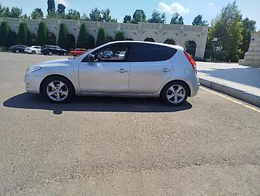 Hyundai: Hyundai i30: 1.6 l | 2008 il Hetçbek — 3