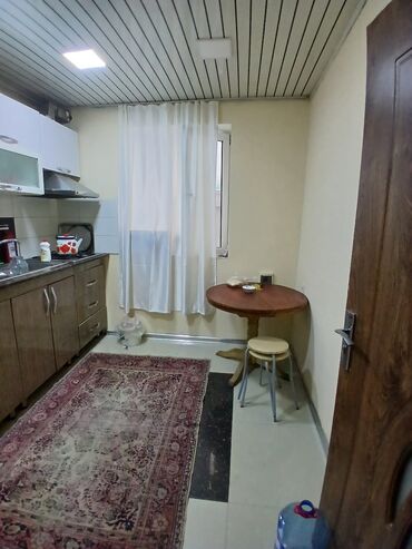 Uzunmüddətli kirayə evlər: 80 kv. m, 3 otaqlı, Qaz, İşıq, Su -da lalafo.az — 17 Uzunmüddətli kirayə evlər: 80 kv. m, 3 otaqlı, Qaz, İşıq, Su — 17
