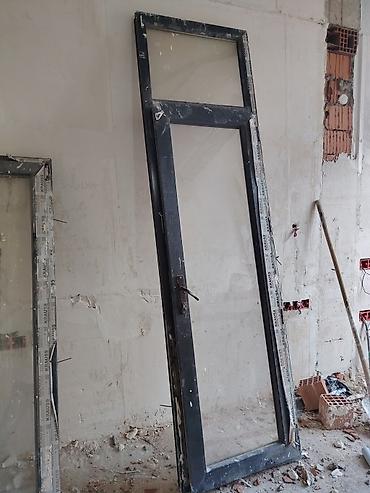 qapi ucun setkalar: Alüminium şüşə qapı və pəncərə dəsti - Material: qara rəngli — 1