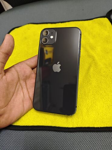 крепление для монитора: IPhone 11, Колдонулган, 64 ГБ, Кара, Кабель, 75 %