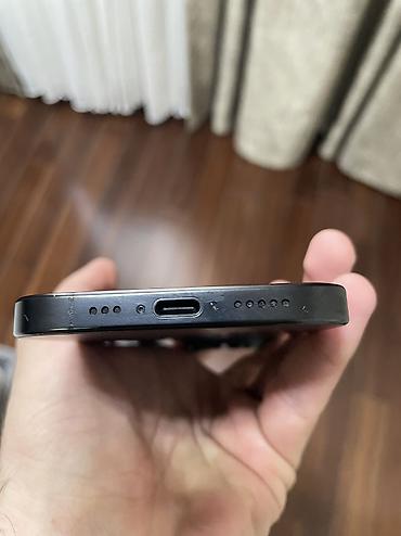 iphone case: IPhone 16 Pro, 256 GB, Black Titanium — 3