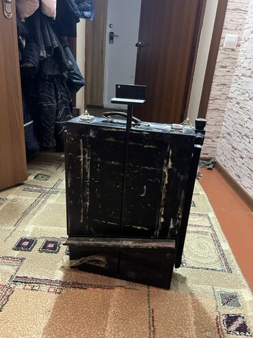 набор для рисования с мольбертом: Пленэрный этюдник-ящик для художника (портативный мольберт-кофр) -