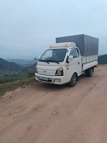 кузов тентованный: Легкий грузовик, Hyundai, Стандарт