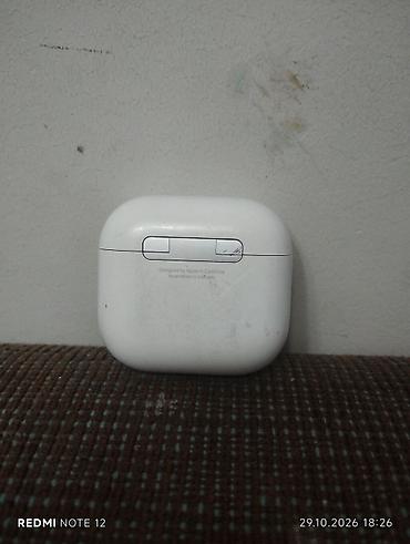 airpods 5: Беспроводные наушники-вкладыши, Apple, AirPods 4, Б/у — 3