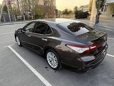 camry 50 цена: Toyota Camry: 2020 г., 2.5 л, Вариатор, Гибрид, Седан — 7