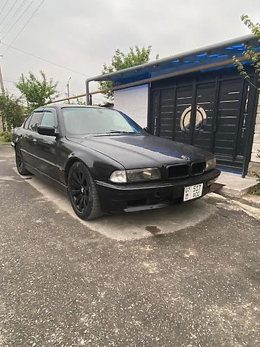 BMW: BMW 7 series: 1997 г., 4.4 л — 8