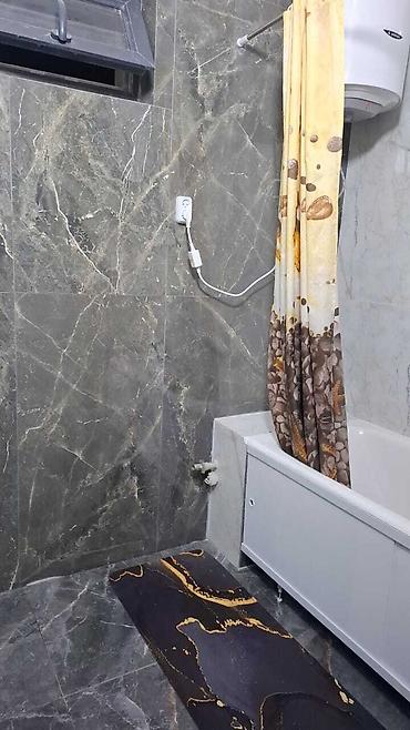 Двуспальные кровати: Кровать с мягким изголовьем, обтянутым тканью, состоящим из отдельных — 14