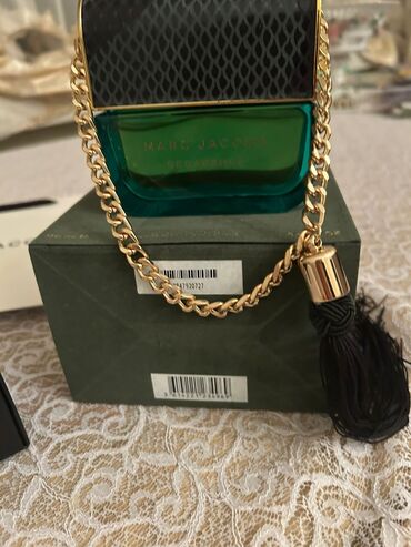 Ətriyyat: Marc Jacobs Decadence Eau de Parfum – 100 ml - Qadın üçün -da lalafo.az — 3 Ətriyyat: Marc Jacobs Decadence Eau de Parfum – 100 ml - Qadın üçün — 3
