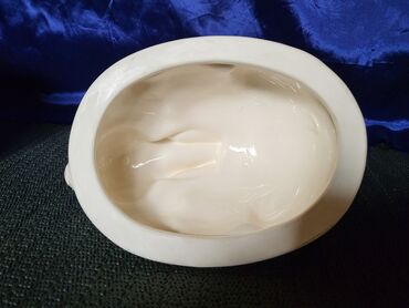 Kuhinjski setovi: Bombonijera nova,vintaz,zec. Sve na njoj odsjaj od svetla,nez — 9