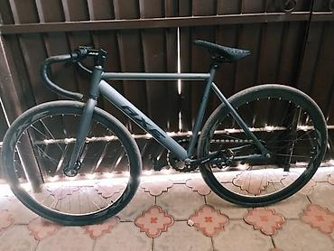 шлем очки: Фикс-байк (single speed) с трековой геометрией и прямым приводом - — 1