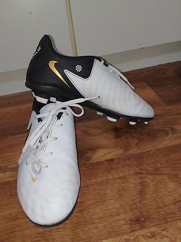 Kopačke: Nike kopačke za prirodnu travu br 36 - Model: Nike (klasična linija sa — 3