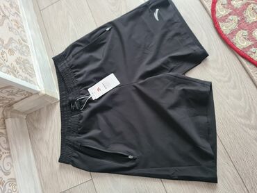 джинсы размер 42: Шорты L (EU 40), цвет - Черный