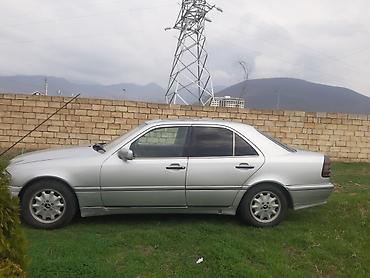 karavan maşın satışı: Mercedes-Benz E-Class: 1.8 l | 1994 il Sedan — 4