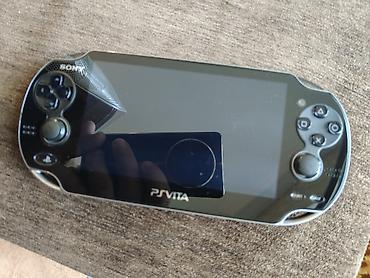 ps vita oyun konsolu: Sony PS Vita (əl konsolu) + simsiz gamepad dəsti - Model: Sony PS — 6