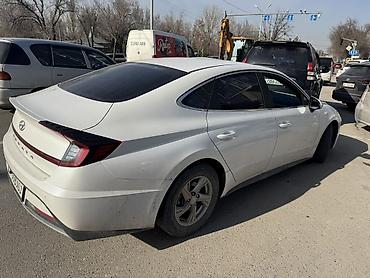 Hyundai: Hyundai Sonata: 2019 г., 2 л, Автомат, Бензин, Седан — 2