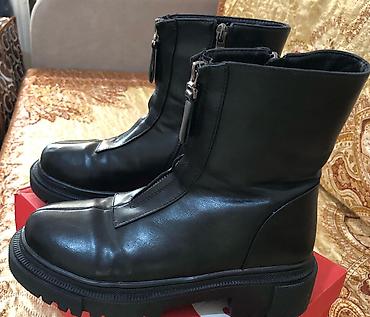 Ботинки и ботильоны: Ботинки, 36, Sasha Fabiani, Б/у, цвет - Черный, Самовывоз, Платная доставка — 8