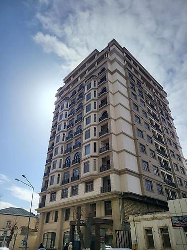 Mənzillər: Bayıl, 3 otaqlı, Yeni tikili, 169 kv. m — 1