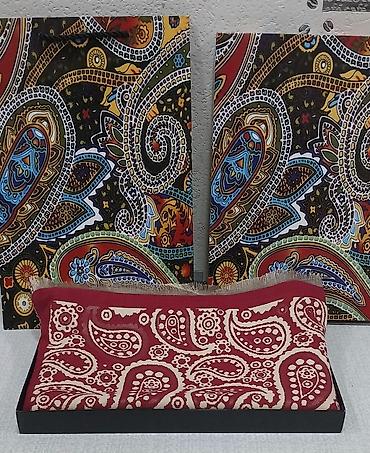 Qadın geyimləri: Şərf buta naxışları ilə, Bordo rəngli şal – paisley və xallı — 2