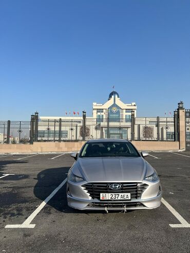 Hyundai: Hyundai Sonata: 2019 г., 2 л, Автомат, Газ, Хэтчбэк