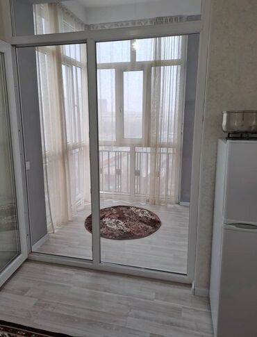 1 комнатная квартира на ночь: 1 бөлмө, Риелтор, Чогуу жашоосу жок, Толугу менен эмереги бар