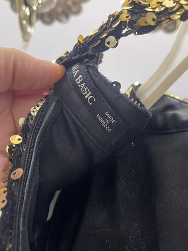 Ziyafət donları: Vılur ustunde biserli paltar zaradan alınıb,sumka tezedi — 9