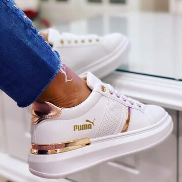 Women's Sneakers and athletic shoes: 41 — 4