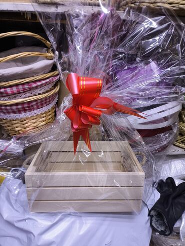 Подарки и сувениры: Подарочные ящики. размеры. 20 на 30 см. 450с 25 на 35 см 550 с 30 — 4