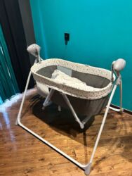 dosekler: Oğlan və qız üçün, Dördbucaq, Beşik, Dəstsiz, Matras ilə, Yellənmə mexanizm ilə