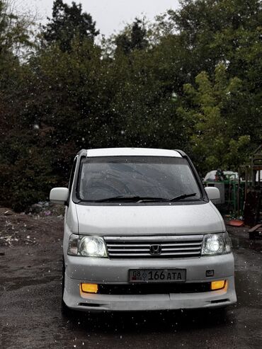 крыло на сивик: Honda Stepwgn: 2002 г., 2 л, Автомат, Газ, Минивэн