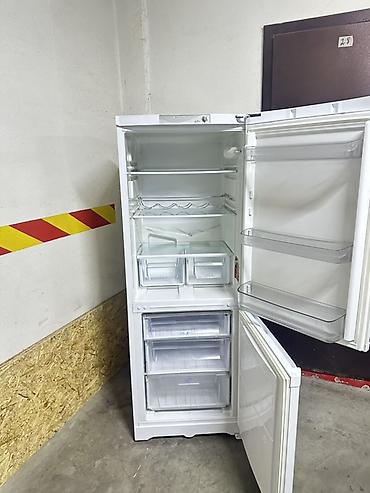 eafc 24: Холодильник Hotpoint Ariston, Б/у, Двухкамерный, De frost (капельный), 60 * 170 * 60 — 3