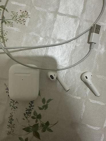 iphone cable: Беспроводные наушники Копия брал за 4000тыщ Аккумулятор вроде — 1