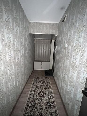 одна комнатный квартира: 1 комната, 32 м², 8 мкр 104 серия, 1 этаж, Косметический ремонт — 5