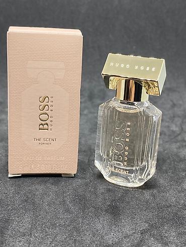 donna cavaletti: Qadınlar üçün mini ətir seti - Trussardi Donna Eau de Parfum – 7 ml — 2